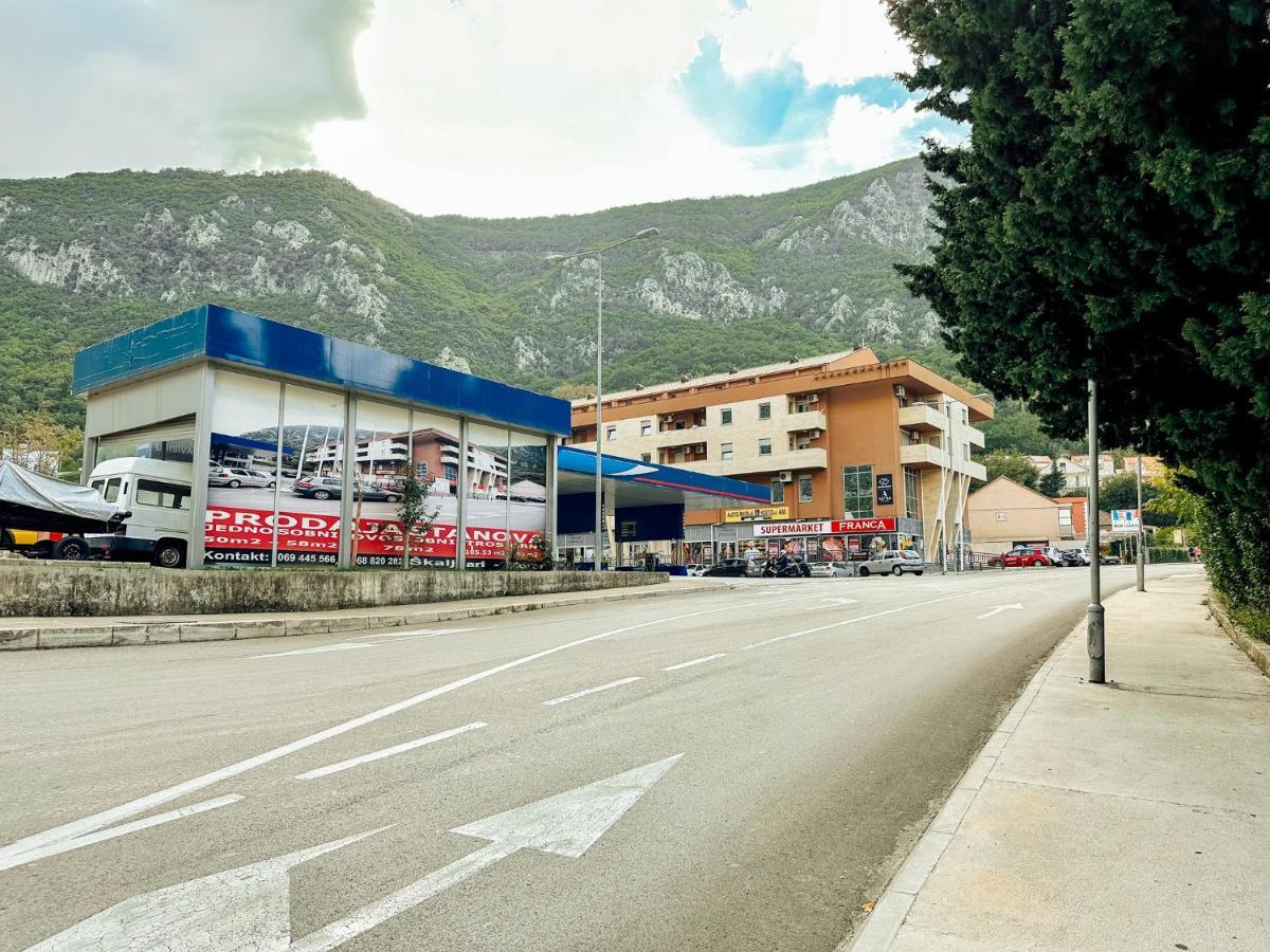 Sea View Apartment In Kotor ! Apartment Popica Экстерьер фото